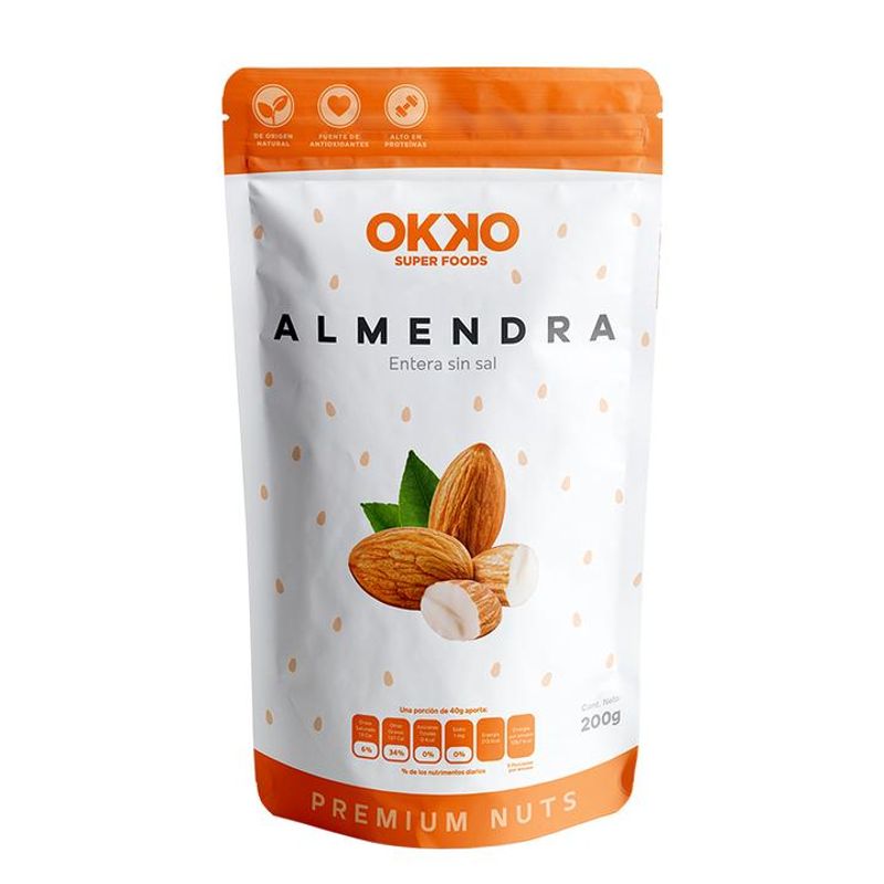 Okko Whole Almonds Unsalted 7 oz Main image